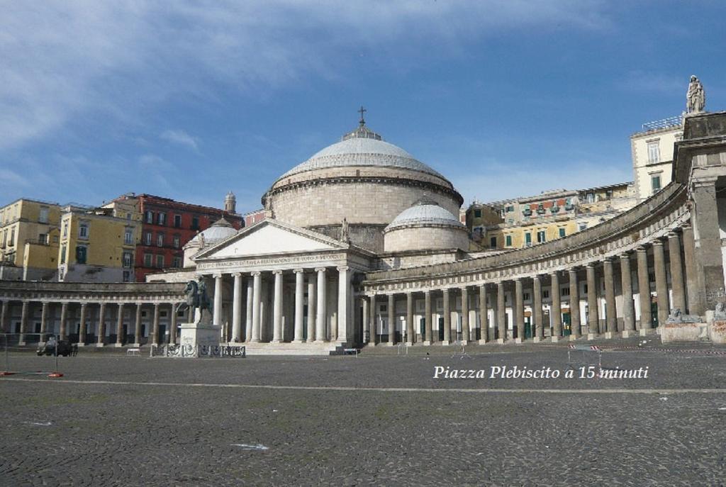 Suite Apartments Angioini Naples Exterior photo