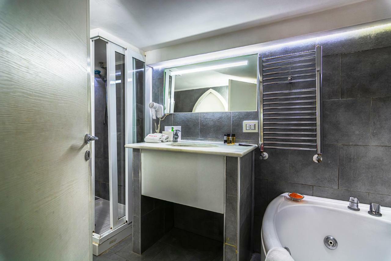 Suite Apartments Angioini Naples Exterior photo